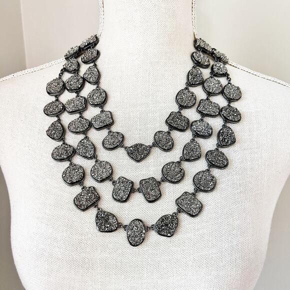 NEW Chico's Glitz Short Multi-Strand Druzy Statement Necklace - Picture 1 of 8